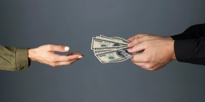 بهترین راه کسب درآمد دلاری در ایران